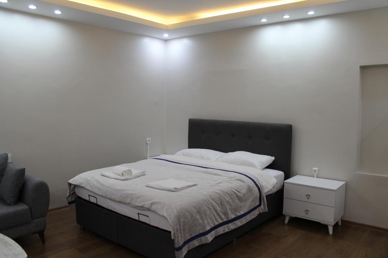 Beyoglu Asmalimescit'Te Mobilyali Balkonlu Daire Apartment Istanbul Exterior photo